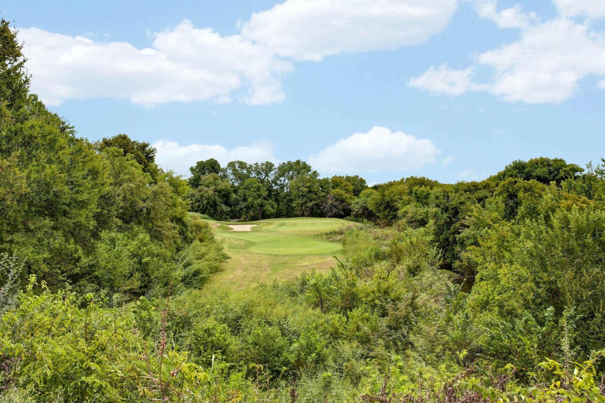 Dallas/Fort Worth Marriott Hotel & Golf Club At Champions Circle Роанок Экстерьер фото
