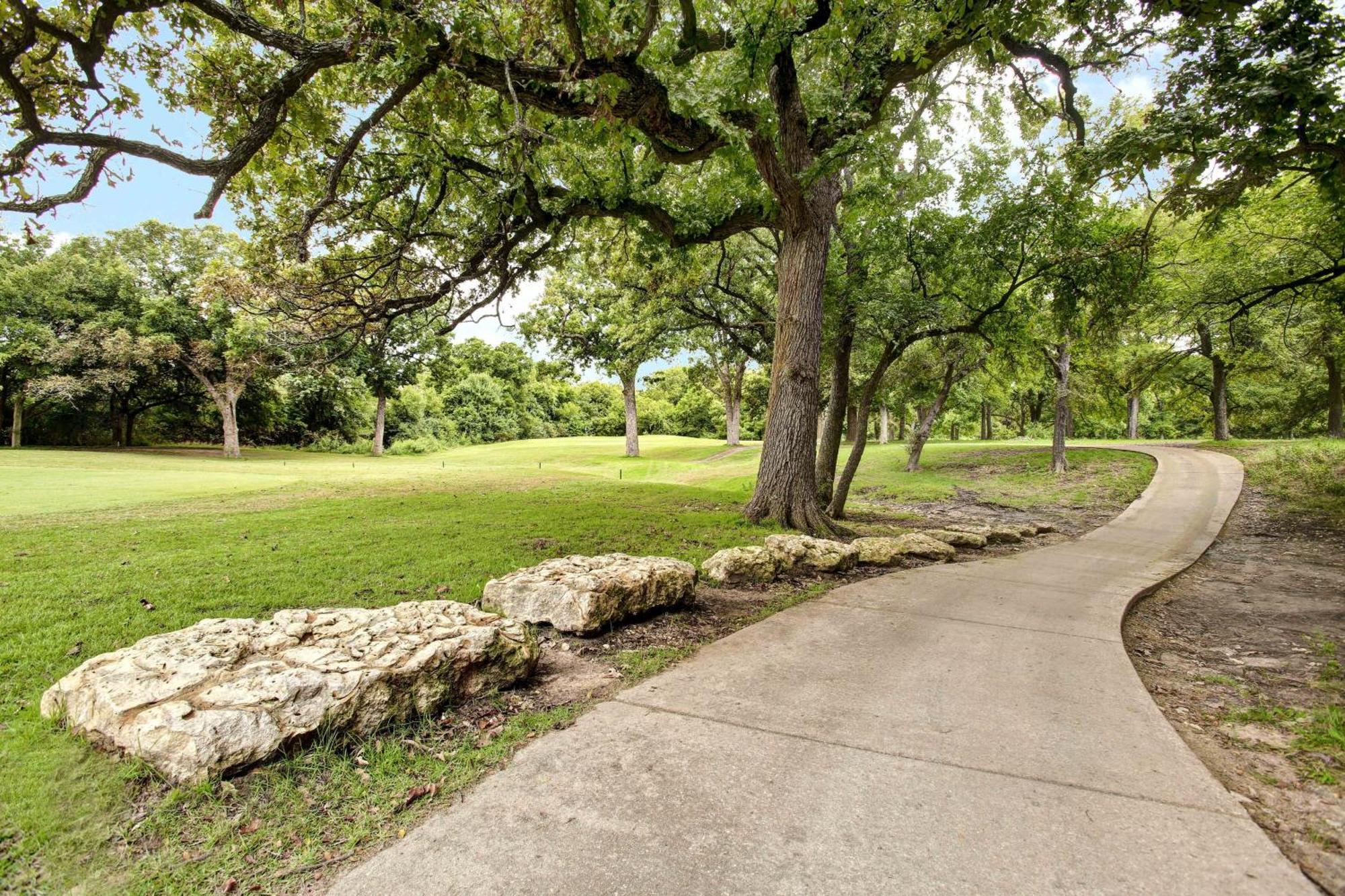 Dallas/Fort Worth Marriott Hotel & Golf Club At Champions Circle Роанок Экстерьер фото