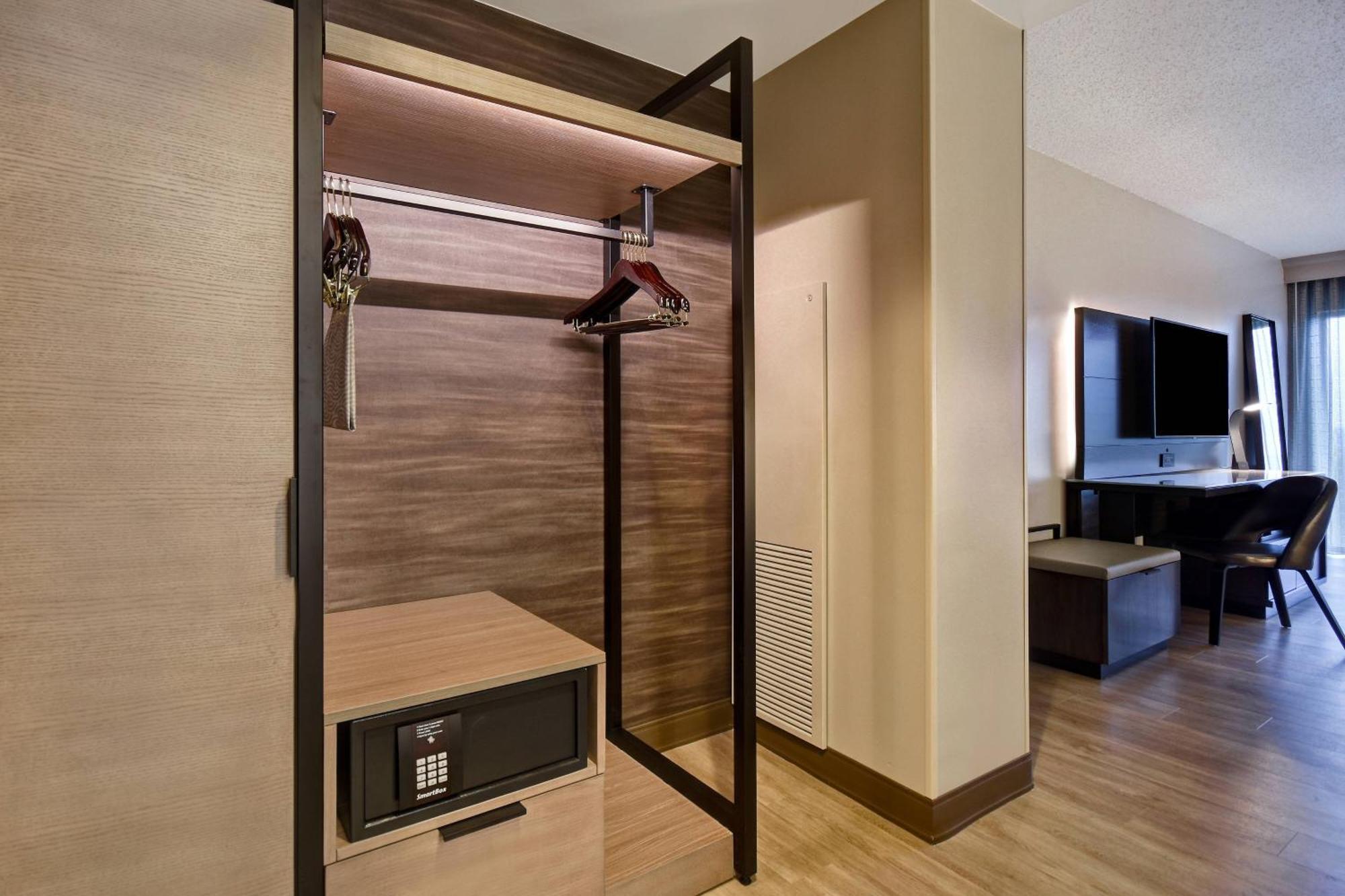 Dallas/Fort Worth Marriott Hotel & Golf Club At Champions Circle Роанок Экстерьер фото